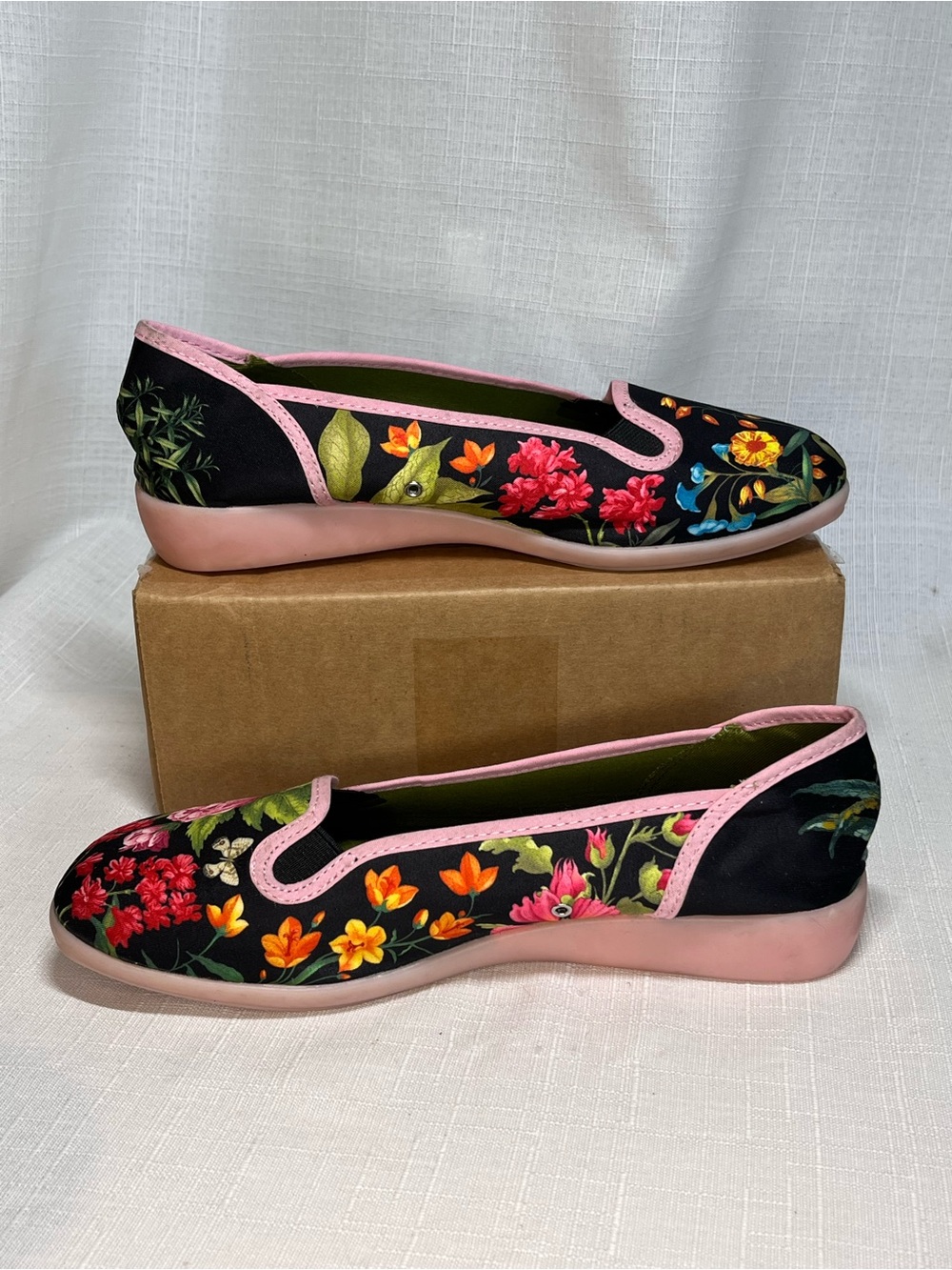 Hot Chocolate Design Floral Slip-On Flats Black Pink Botanical Print EU 36 - Picture 3 of 6